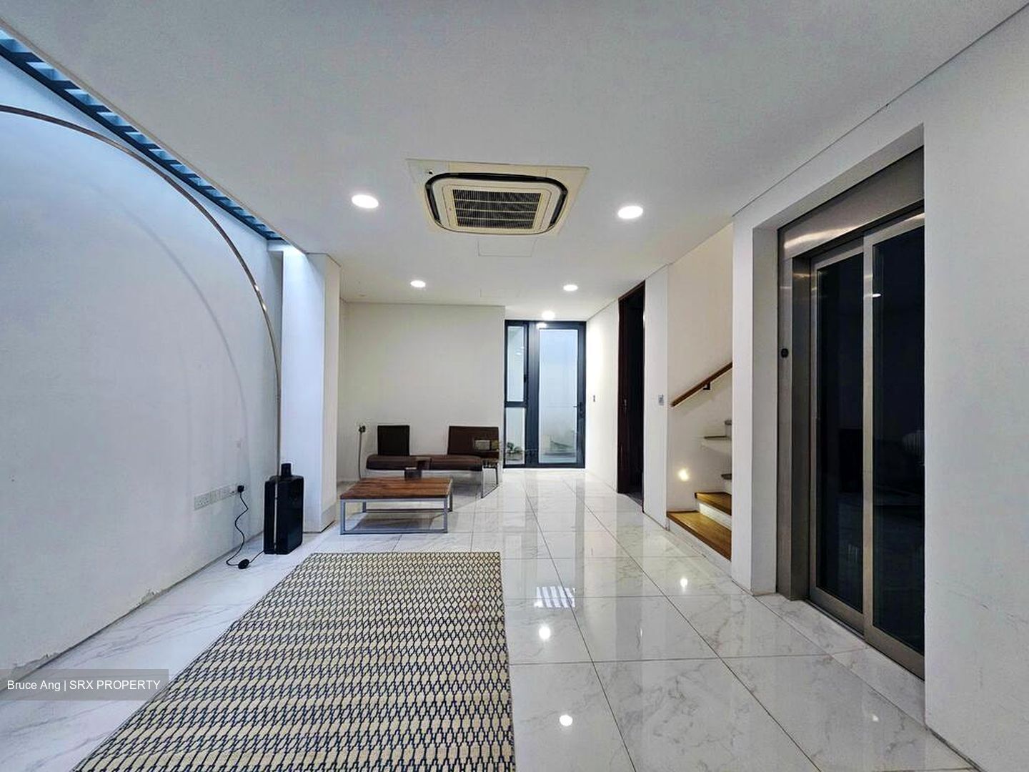 Jalan Haji Alias (D10), Semi-Detached #583326031